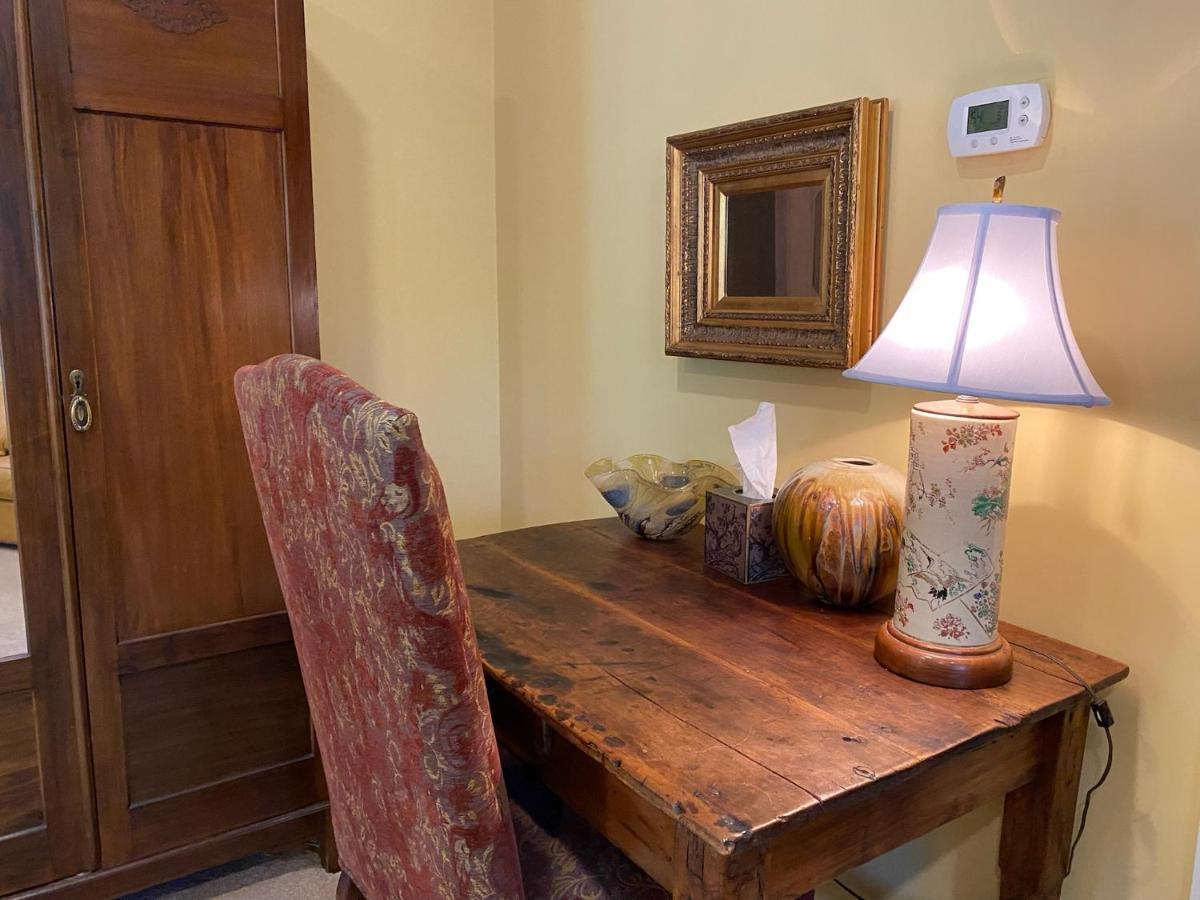 The Birdnest Inn Ейкен Екстер'єр фото
